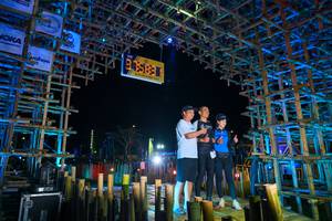 BIB: 375831
                            <button type="button" onclick="openModal(19205538)" class="btn btn-primary btn-sm float-right btn-popup" data-toggle="modal" data-target=".modal-high-quality">
                        <i class="fas fa-shopping-cart"></i> Add to Cart
                    </button>
                                            <button type="button" onclick="isThisMe(19205538, true)" class="btn btn-success btn-sm float-right btn-popup btn-isme hidden" data-toggle="tooltip" data-placement="bottom" title="นี่คือรูปของคุณใช่ไหม คลิกที่นี่เพื่อเอาเข้าอัลบั้ม">
                        <i class="fas fa-plus"></i> Add to album
                    </button>
                    <button type="button" onclick="isThisMe(19205538, false)" class="btn btn-warning btn-sm float-right btn-popup btn-isnotme hidden">
                        <i class="fas fa-ban"></i> Remove from album
                    </button>